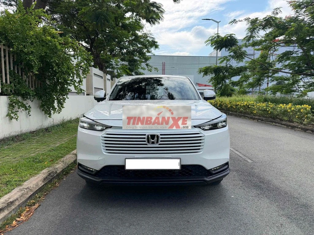 Honda HRV L 2025 Trắng ngọc trai 10.000 km