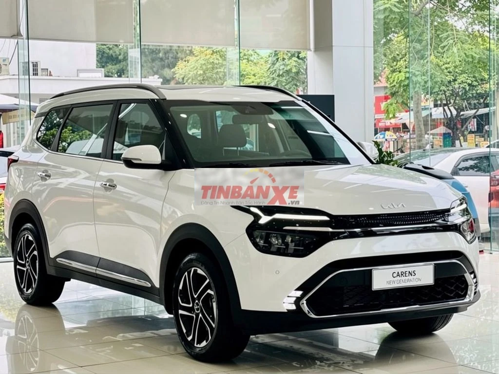 Kia Carens 1.5G Luxury 2026 Trắng