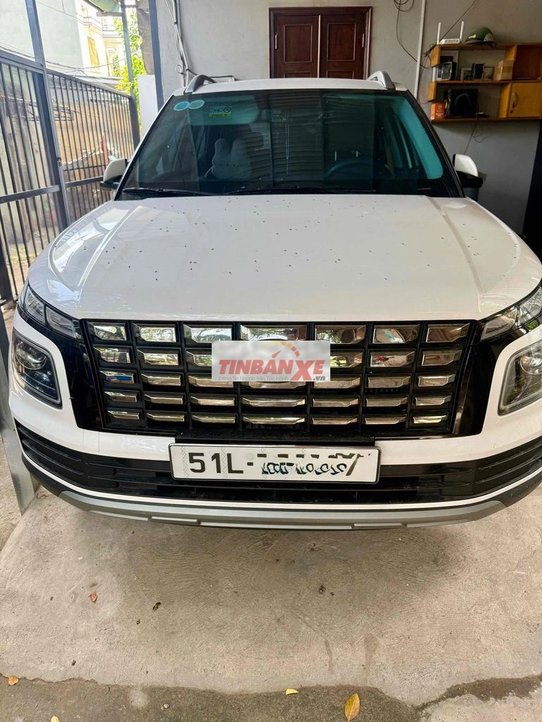 Hyundai Venue 2025 Trắng 14.000km Chính Chủ Mới