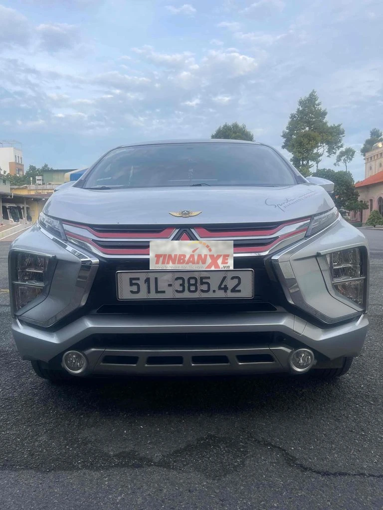 Mitsubishi Xpander GLP Tự động 7 chỗ Bạc, 360t