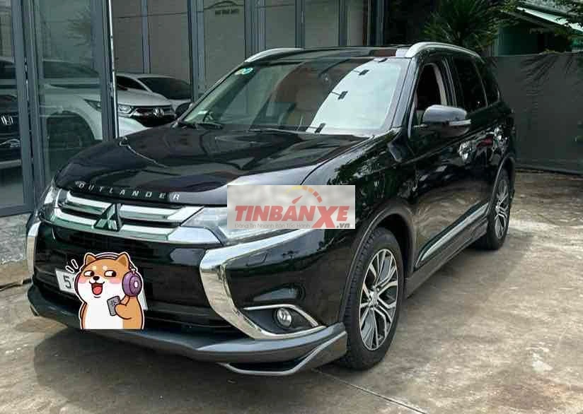 Mitsubishi Outlander 2018 Đen 92.xxx km