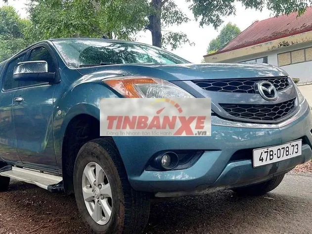 Mazda BT-50 Xanh 5 chỗ Sàn Dầu