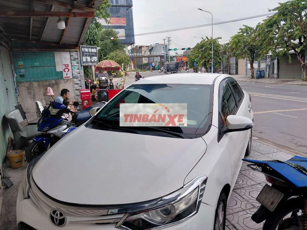 Toyota Vios 1.5G CVT 2016Trắng