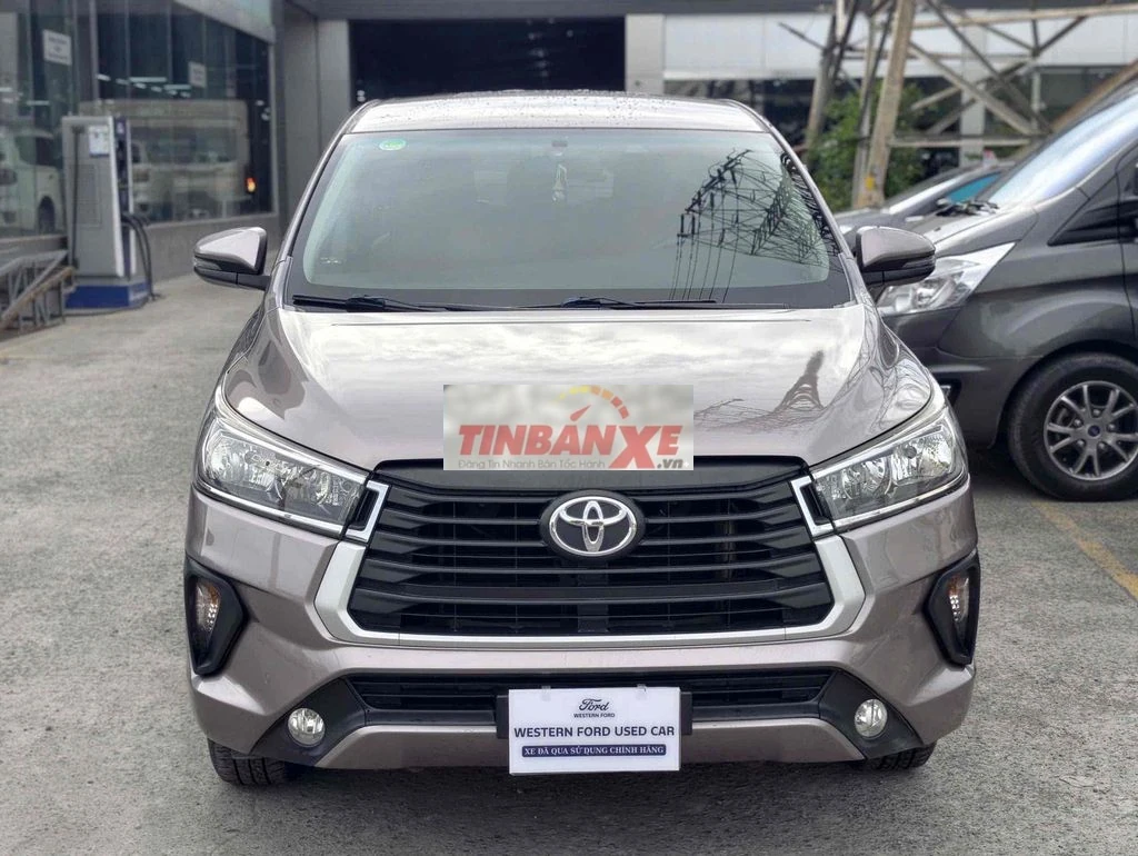 Toyota Innova 2021 Số sàn Nâu Da