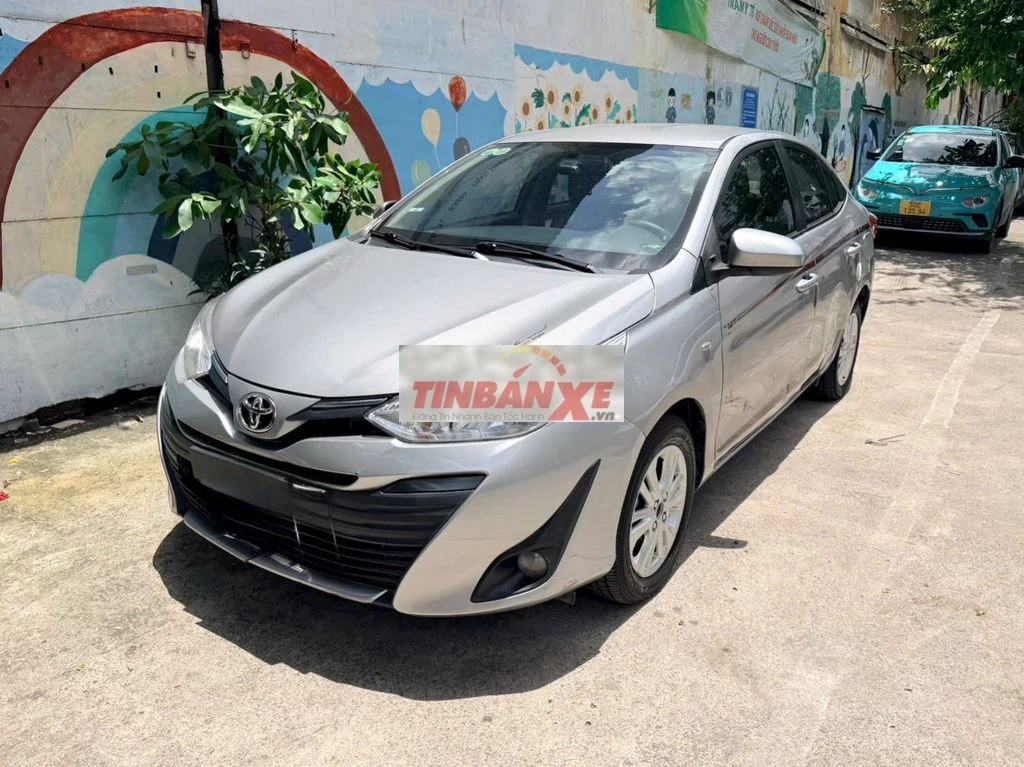 Toyota Vios 2018 Bạc 85.000 km