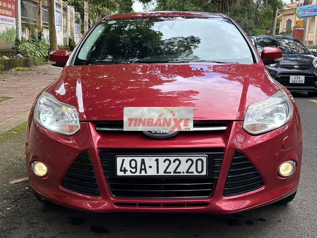 Ford Focus S 2015 Đỏ Mỹ