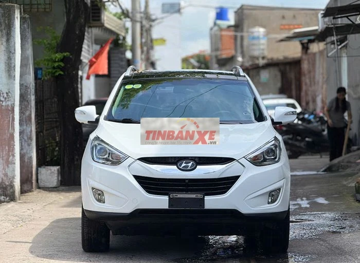 Hyundai Tucson đk lần đầu 2014 - 100.000km