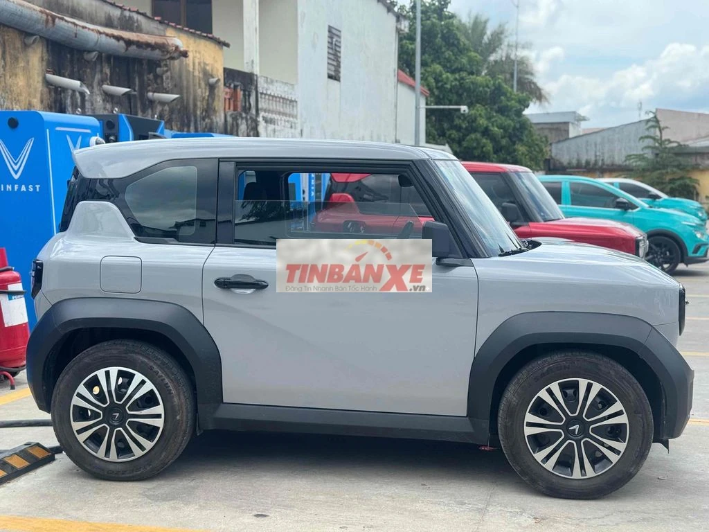 VinFast VF3 Xám mua pin chính chủ xe tại HCM