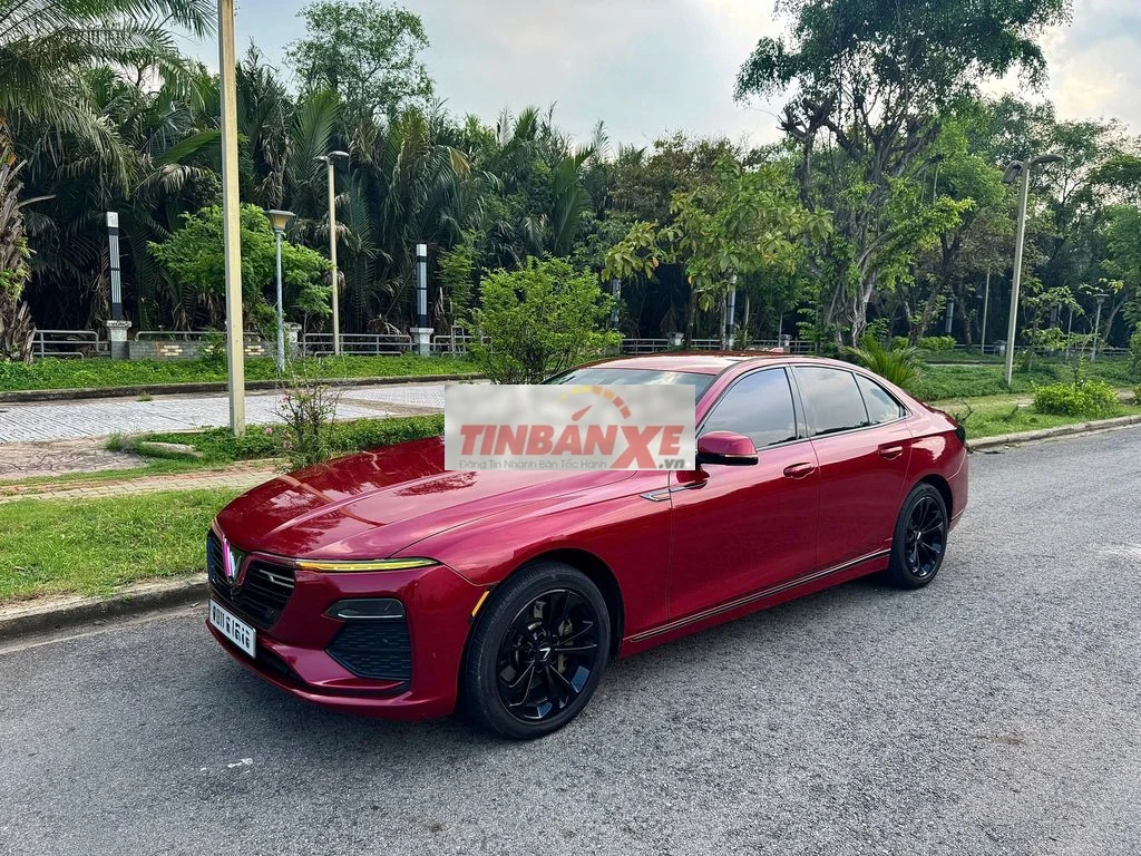 VinFast lux a 2.0 model 2020 bảo hành hãng 2030