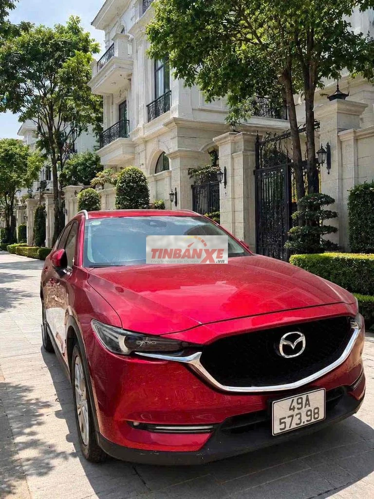 Mazda CX-5 5 chỗ Xăng màu Đỏ