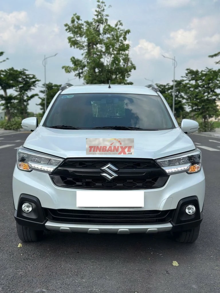 Suzuki XL7 Hybrid 2024 Trắng 36.000 km full hãng
