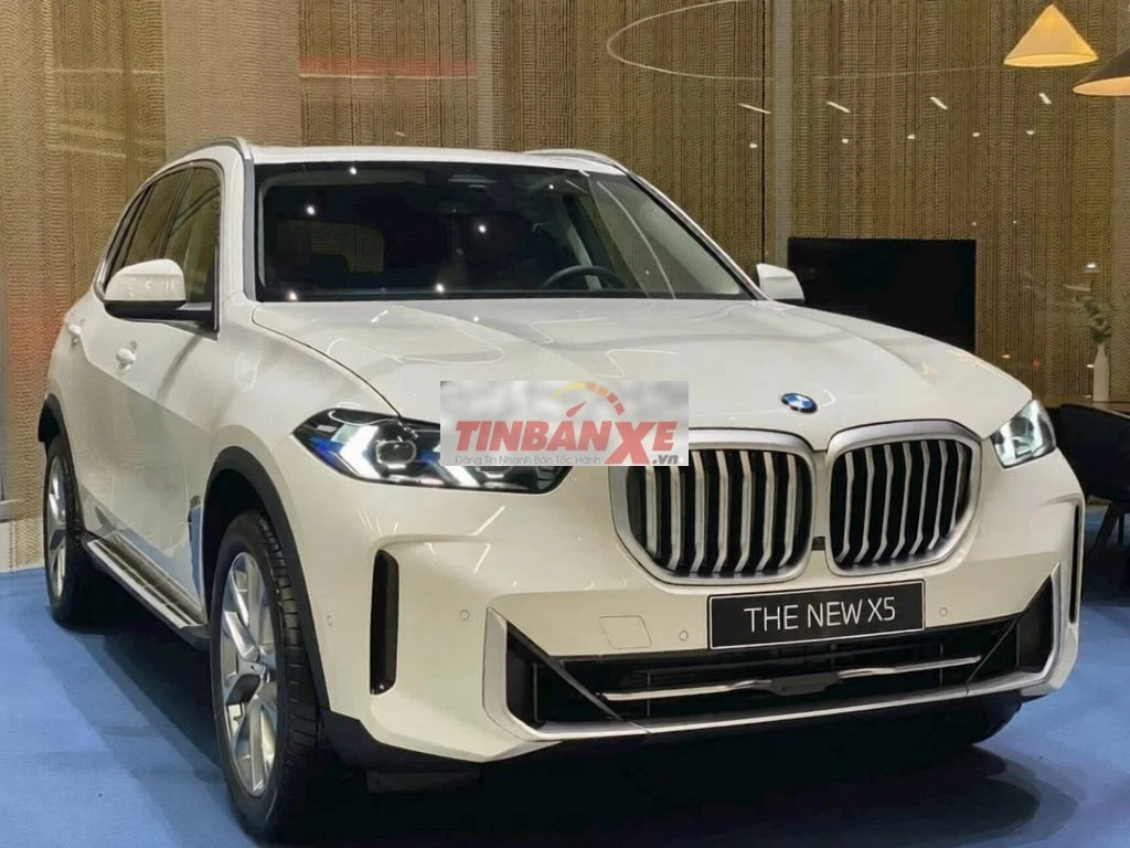 BMW X5 xDrive40i xLine 2024 Trắng