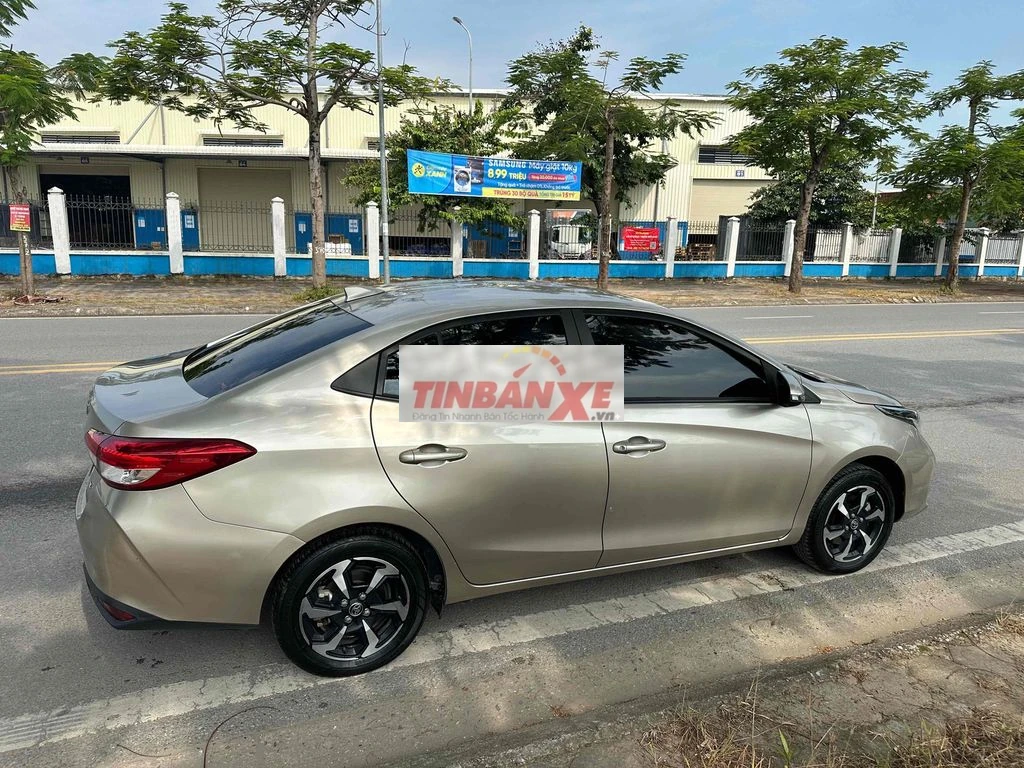 Toyota Vios 2023 Số sàn Bạc