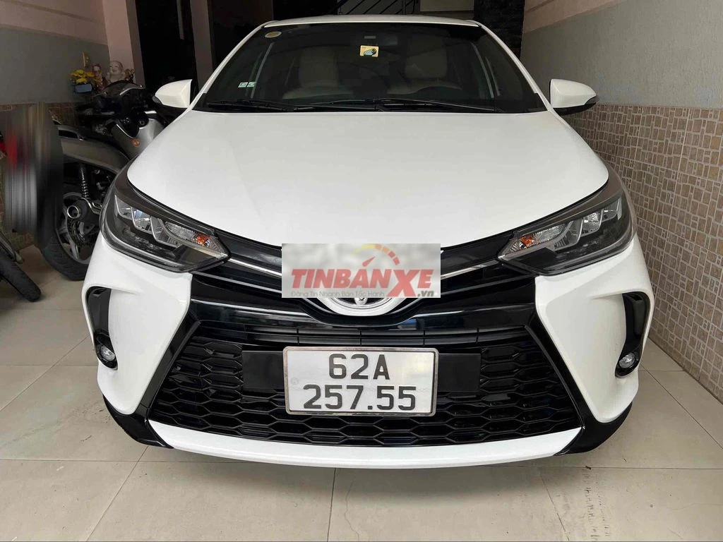 Toyota Yaris 2021 Trắng Nhập khẩu 17 ngàn km