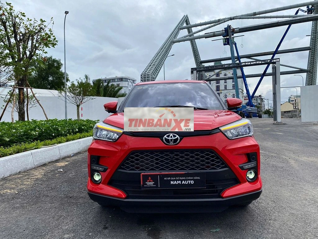 Toyota Raize 2025 lăn bánh 7.500km sơn zin qanh xe