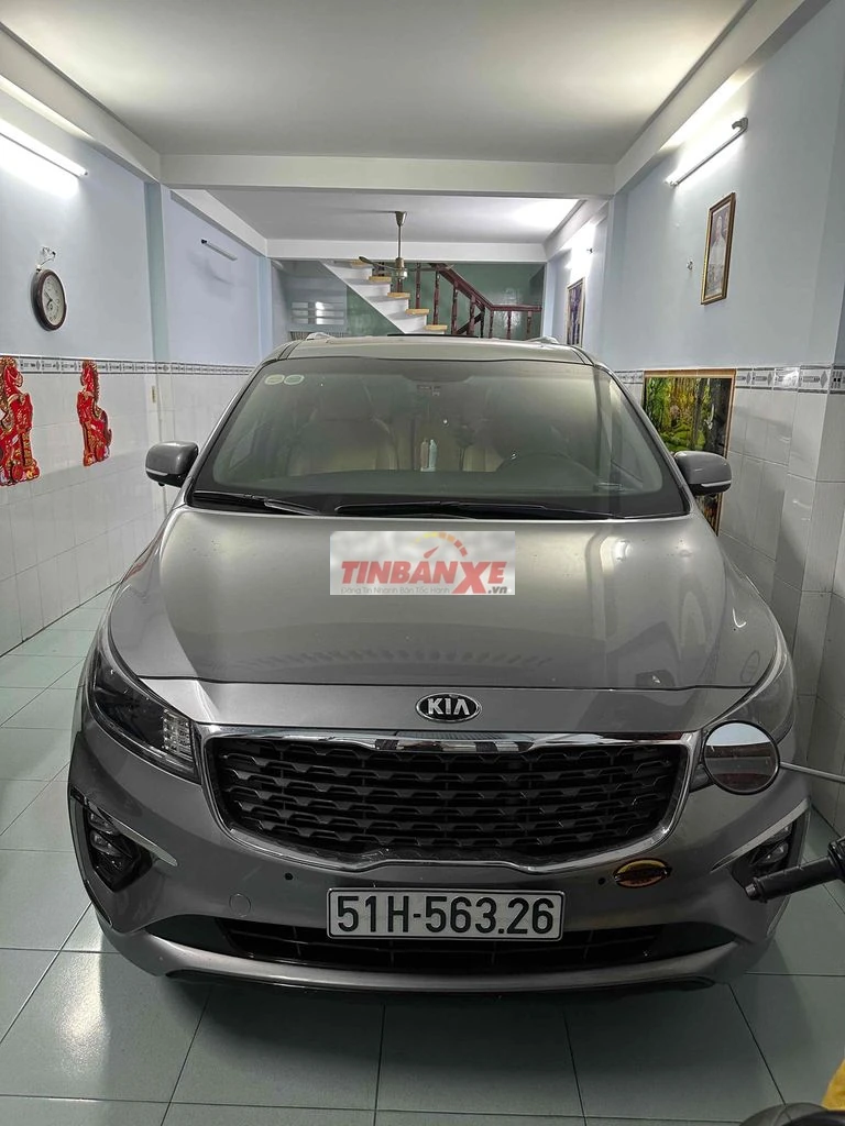 Sedona Platinum D 2.2 bản Pladinum D 2019
