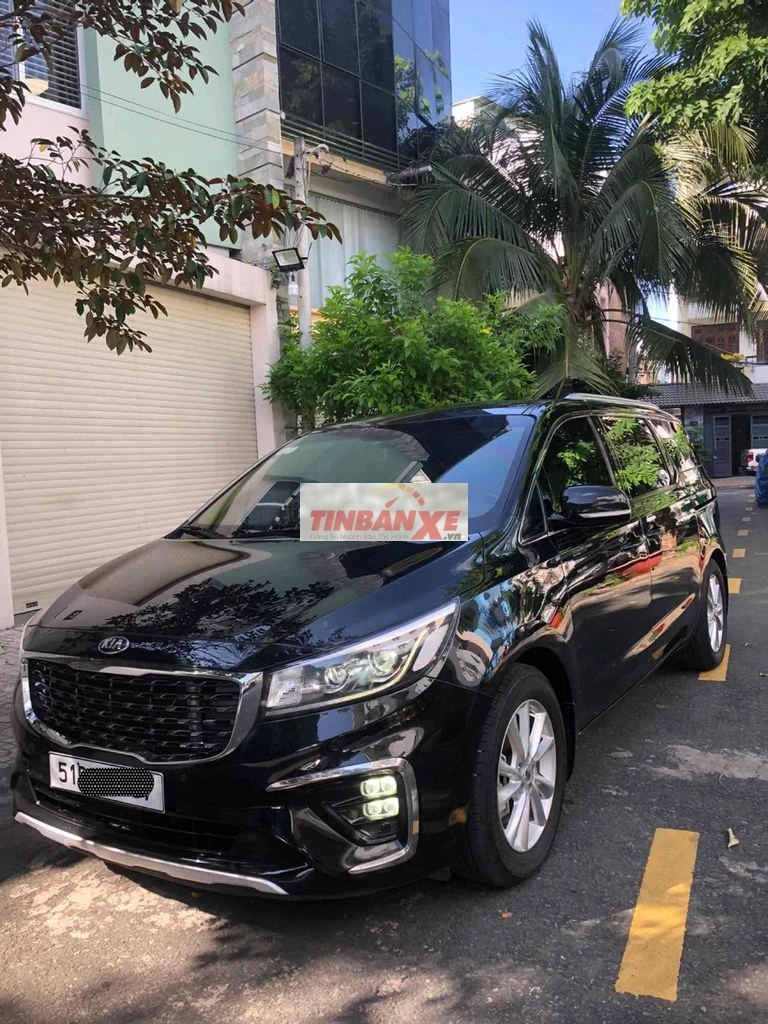 Kia Sedona XS 2019 Full Options Đen Tự động