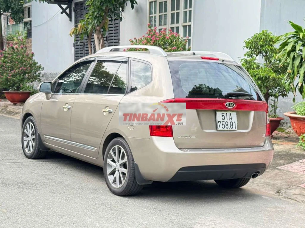 Kia Carens 2013 Số sàn Vàng cát 43.000 km