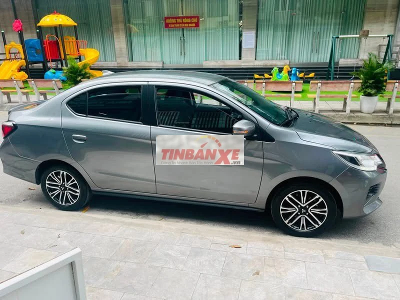Mitsubishi Attrage 2023 CTV Premium Xám