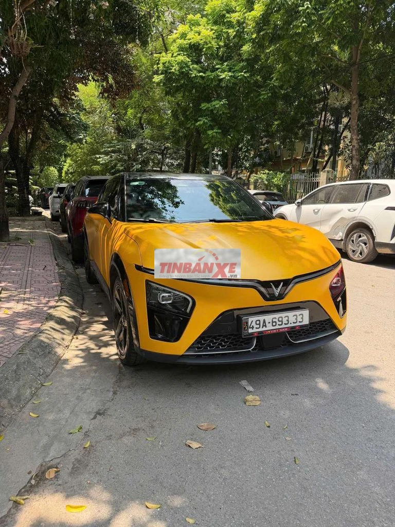 VinFast VF7 Plus 2024 Vàng Điện 60000 km