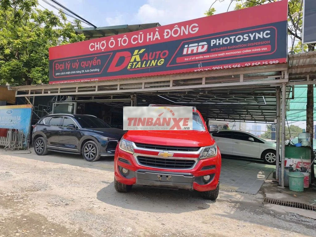 Chevrolet Colorado High Country 2.8AT 4x4 Đỏ