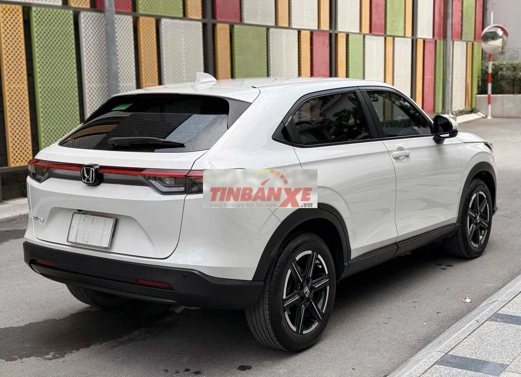 Honda HR-V G 2024 Trắng 19.000 Km