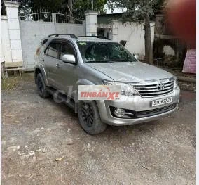 Toyota Fortuner 2016 Bạc Tự động