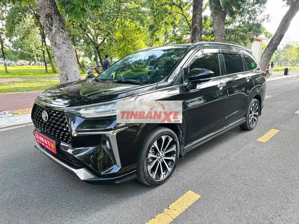 Toyota Veloz Top 2022 Đen Ghế da 59000 km