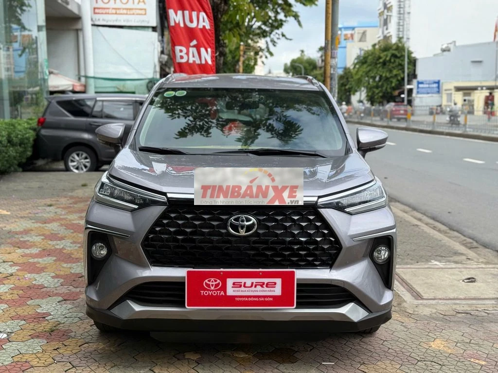 Veloz E CVT 2024 bạc tím 82,563km (giá còn giảm)