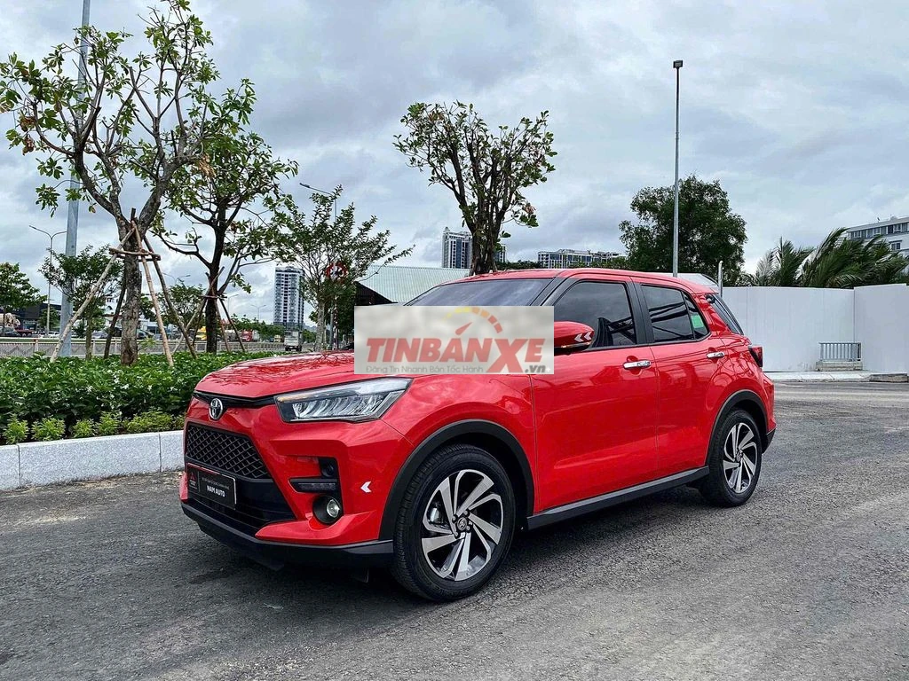 Toyota Raize 2025 lướt 7.500 km xả kho