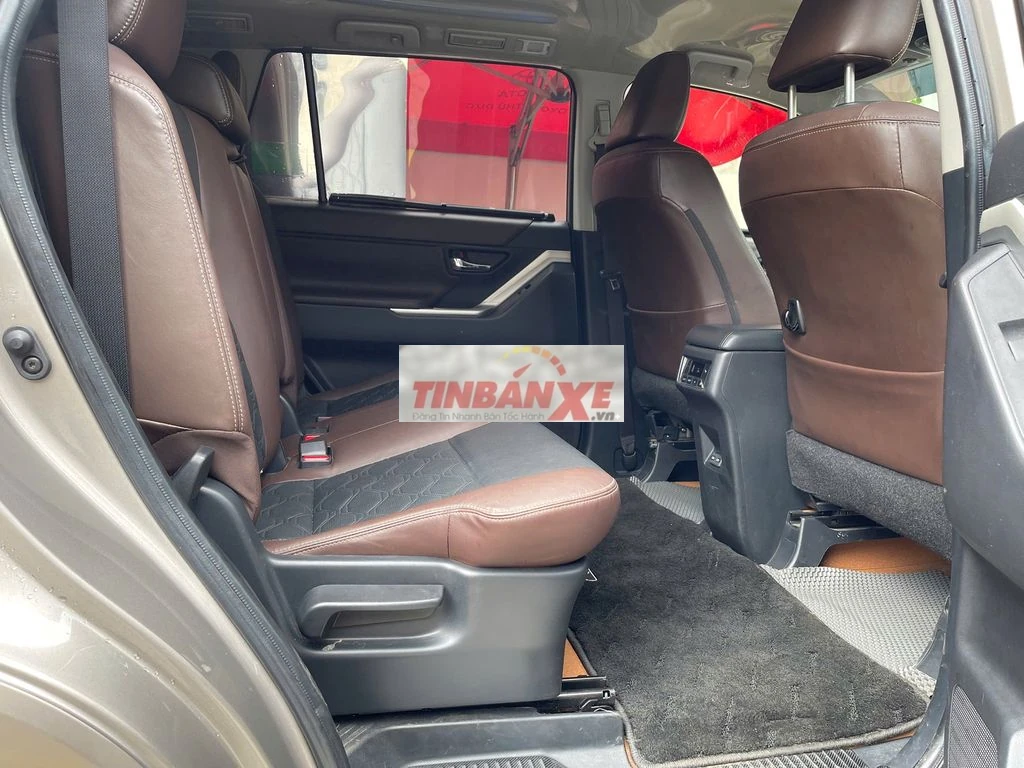 56247e804b99cbd5d7f2ef2eff7bfba2-2998548965464905226.webp