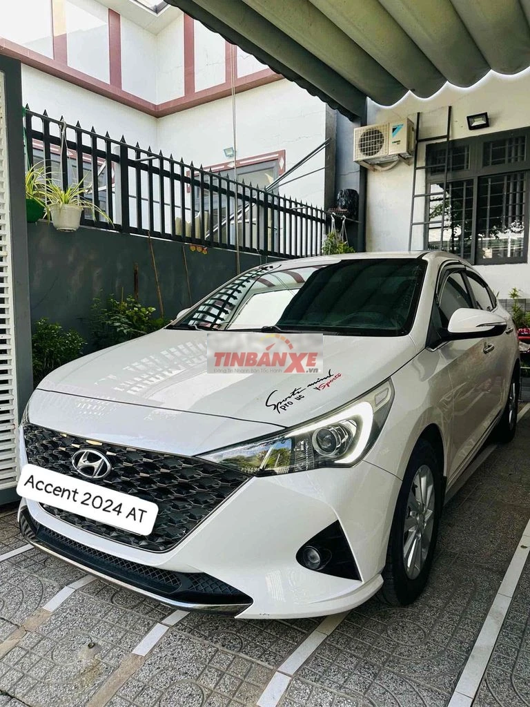 Hyundai Accent 2024 1.4 AT