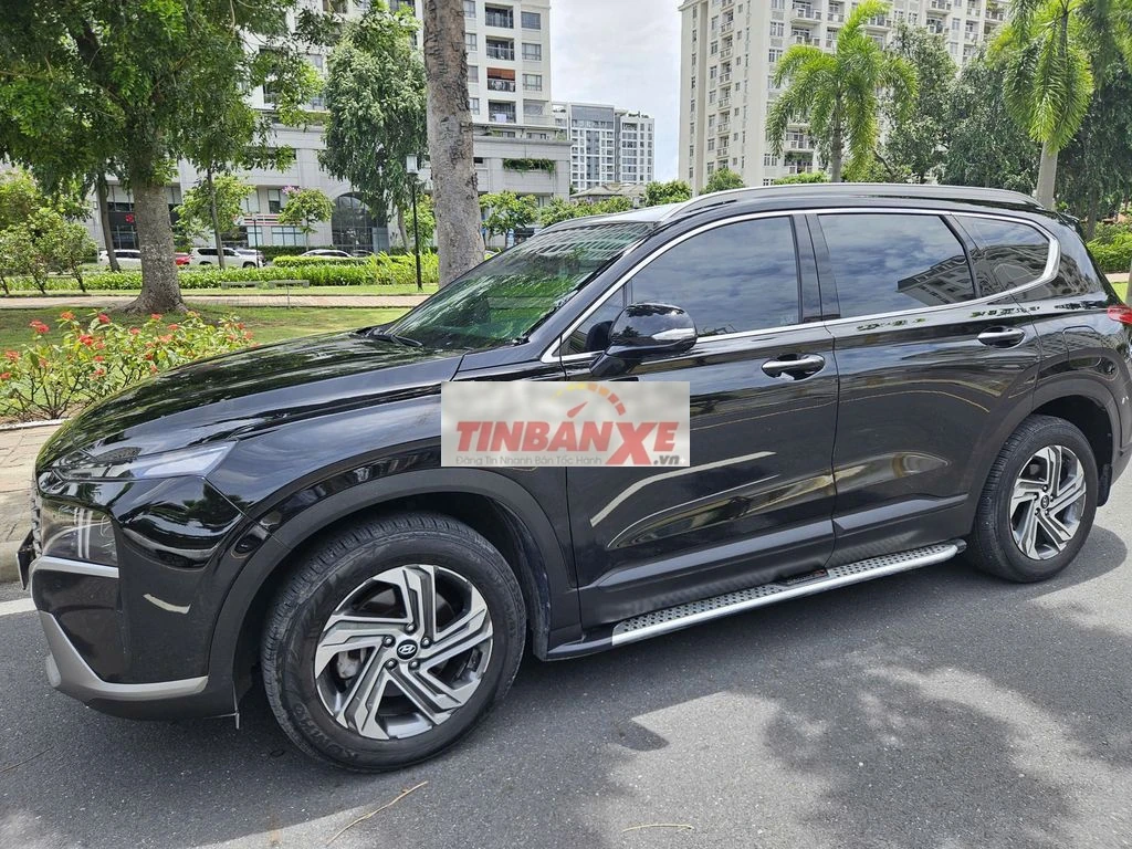 Hyundai Santafe 2024 2.5 6AT tiêu chuẩn Màu Đen