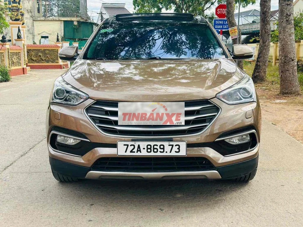 Hyundai Santafe 2017 Dầu Nâu