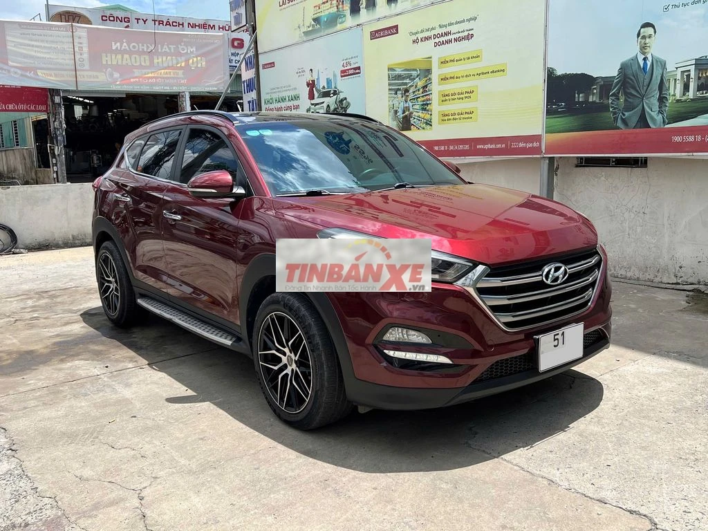 Hyundai Tucson ATH 2016 màu đỏ pha lê