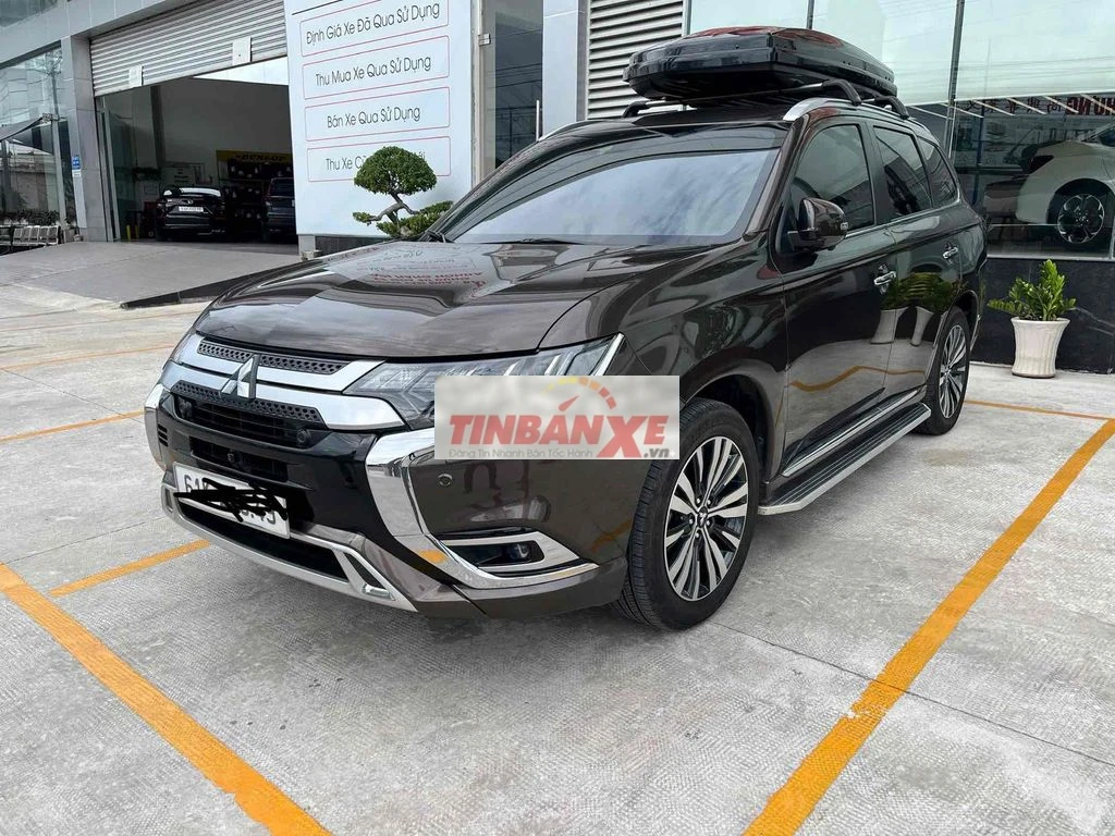 Mitsubishi Outlander 2023 Bản cao nhất