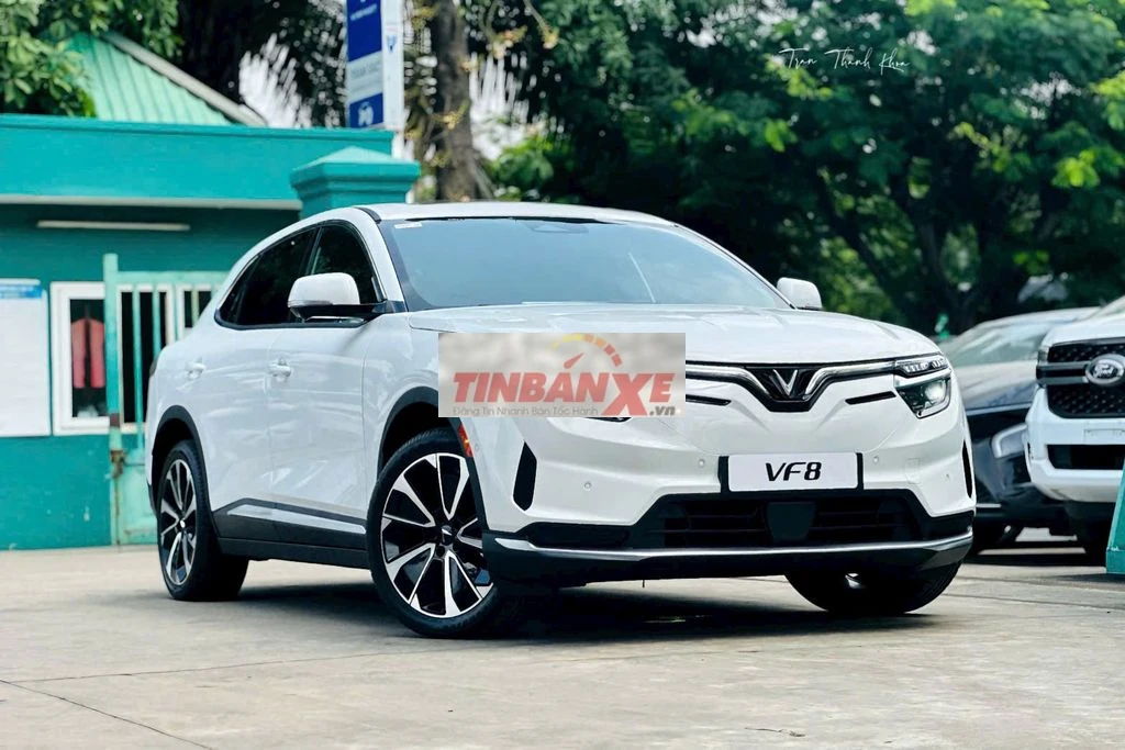 Vinfast VF8 mua xe dễ dàng - hỗ trợ vay đến 100%