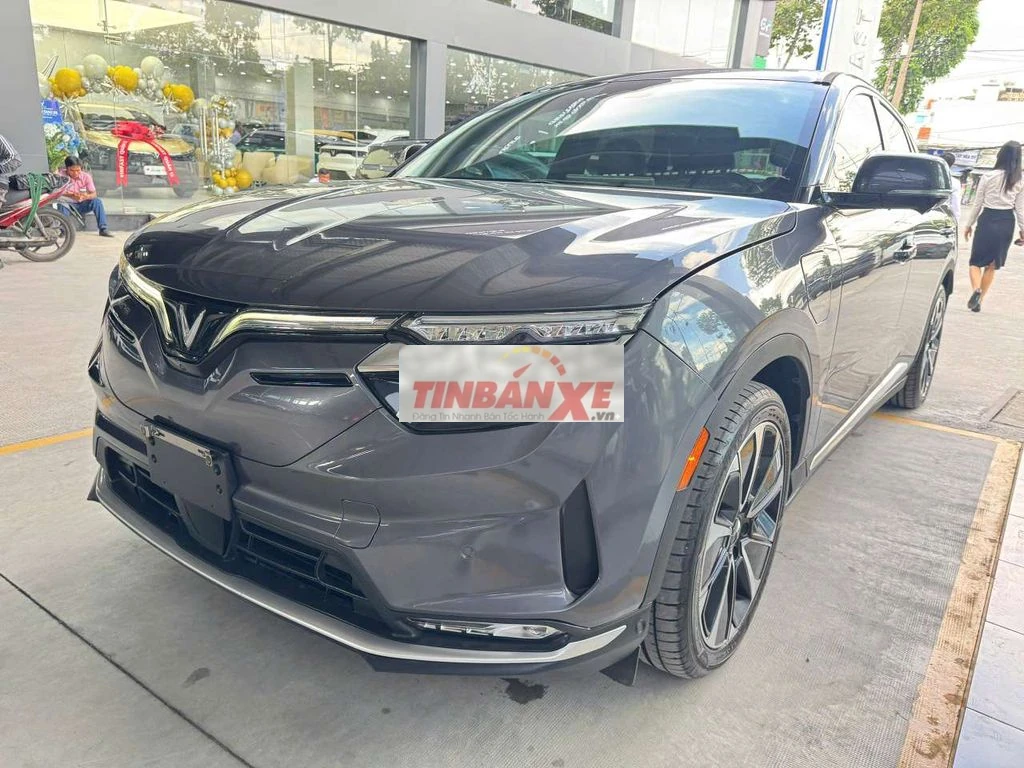 VinFast VF8 Plus 2022 Xám Siêu Đẹp