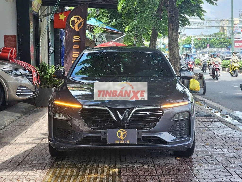 VinFast lux a base sx 2021 odo 50.000 km