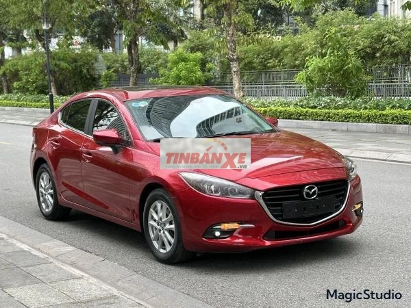 Mazda 3 Luxury 2020 - 439 Triệu