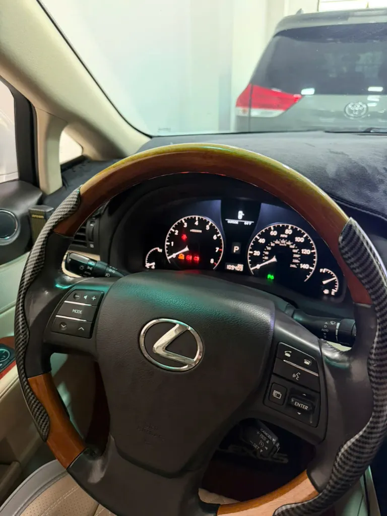 z7924451584380-475ffc454101e60b944cf35788c3c097.webp