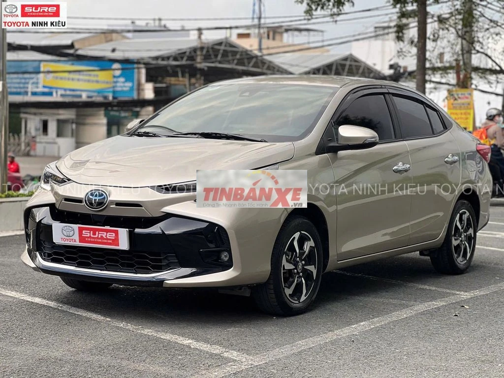 Toyota Vios 1.5G 2023 Vàng cát 20.000 km