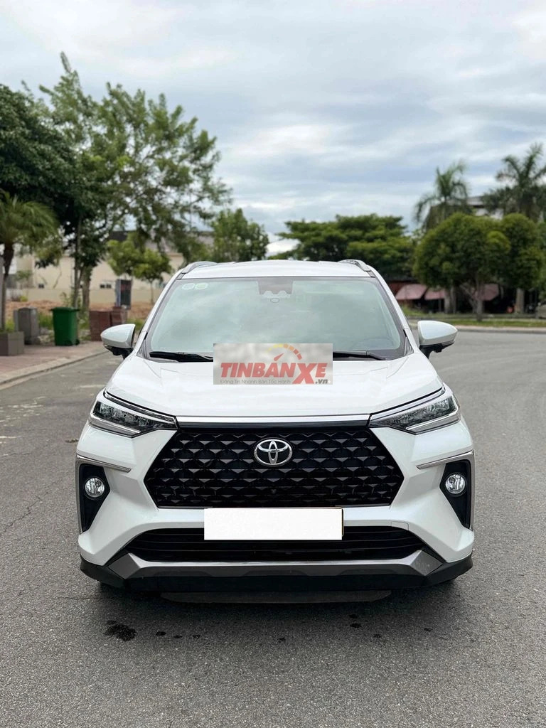 Toyota Veloz Cross Top 2025 42.000km Trắng