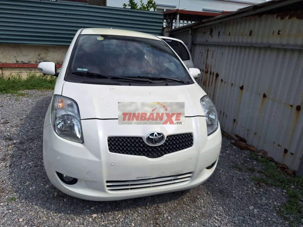 Toyota Yaris 2007 Trắng Tự động 140.000 km