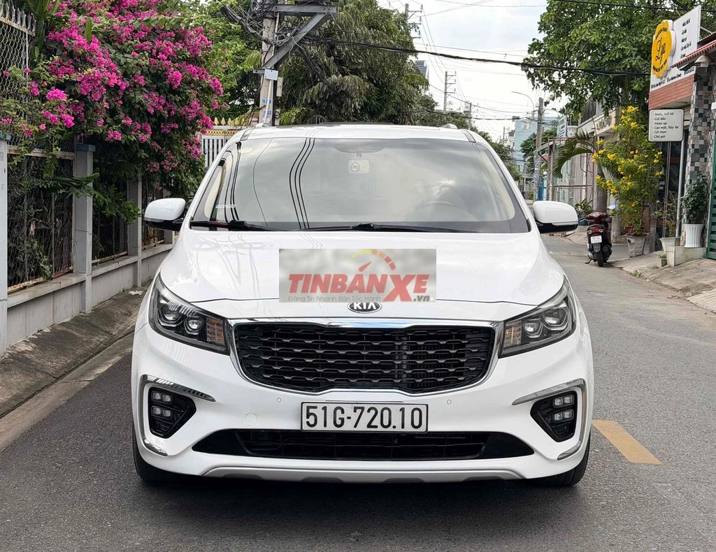 KIA Sedona 2.2 DATH Model 2019 Trắng