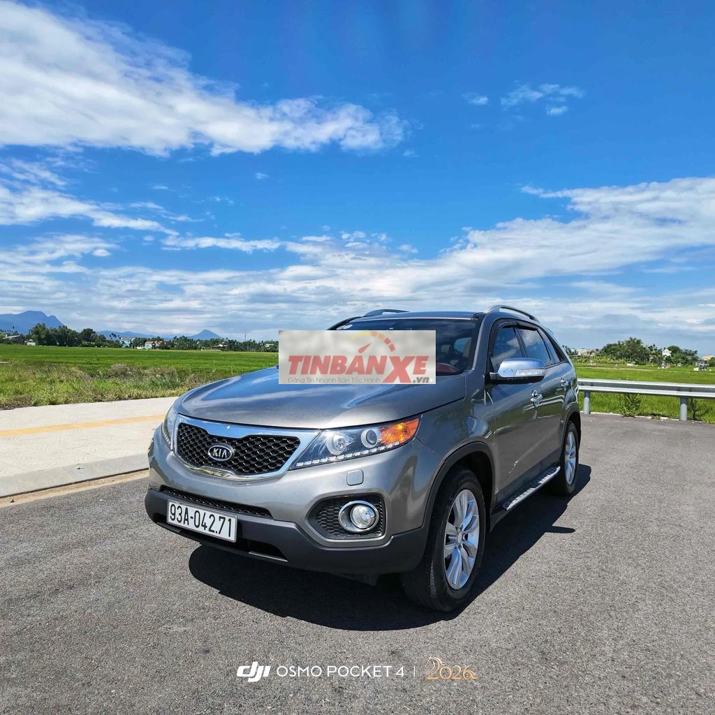 Kia Sorento 2011 dkld 7/2014 số sàn 12 vạn