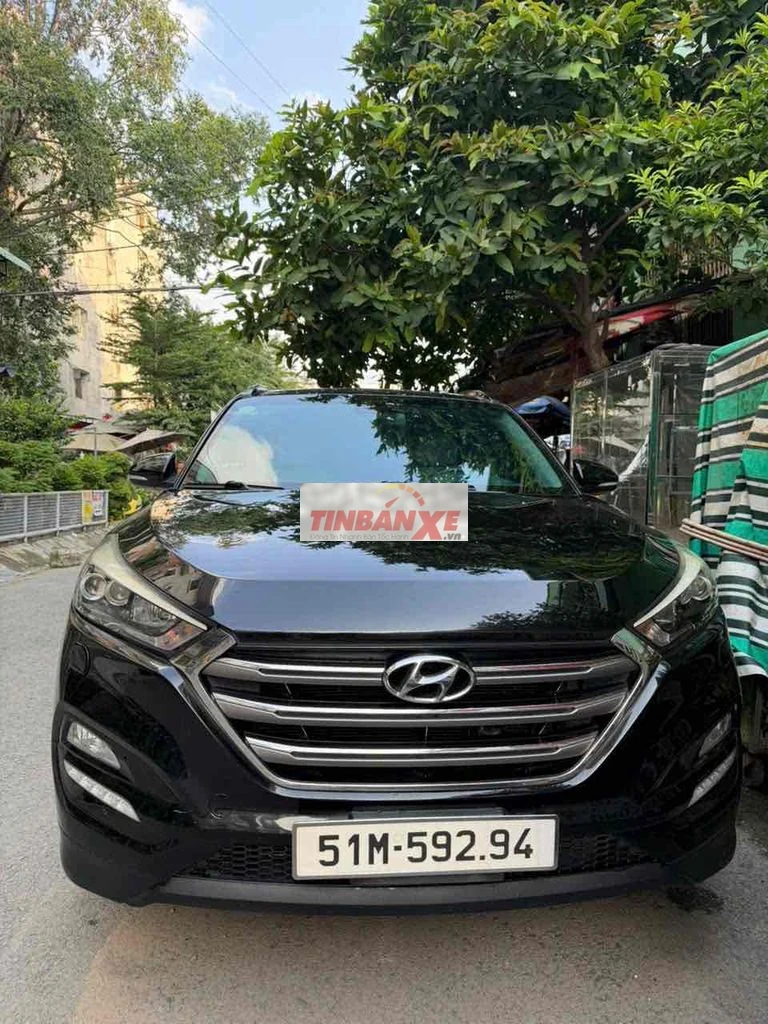 Hyundai Tucson 2016 2.0 đặc biệt ( ko bán lái )