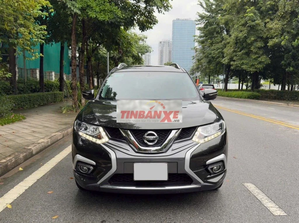 Nissan X-Trail 2.0 SL Premium 2020 Xanh đen