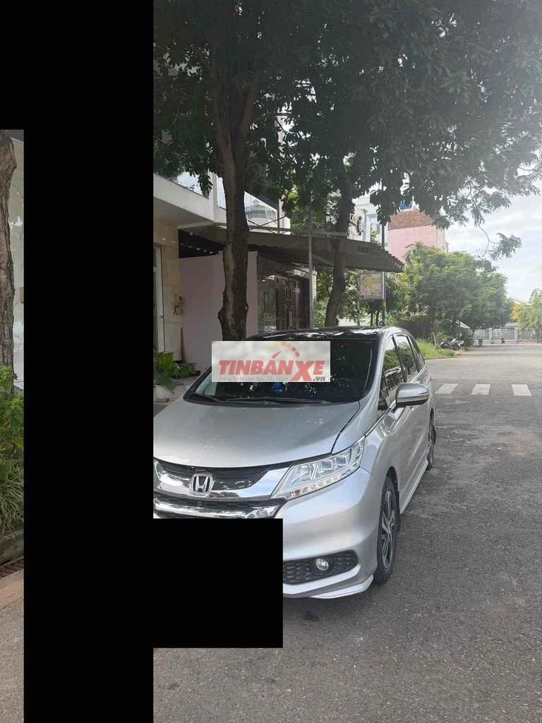 Honda Odyssey 2016 Bạc 7 chỗ Tự động Xăng 100000 k