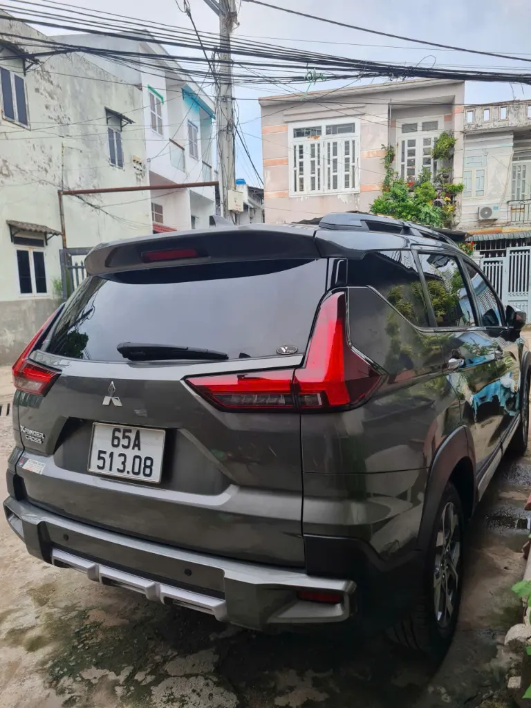 Xe Xpander Cross